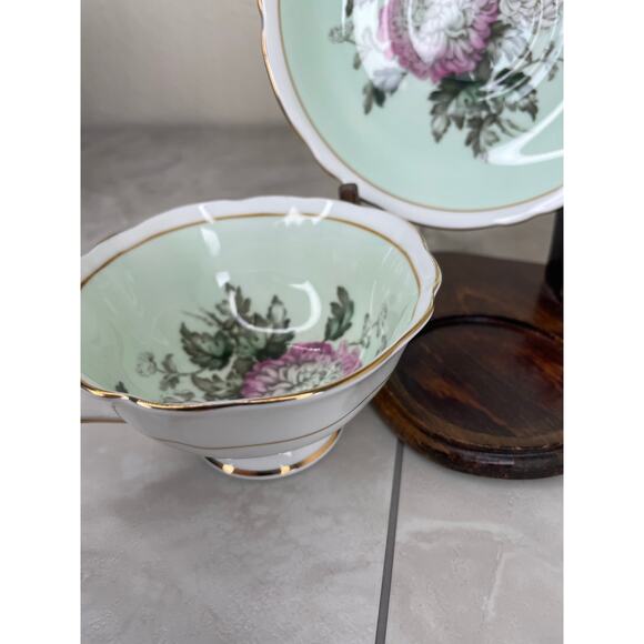Paragon Double Warrant Teacup & Saucer Chrysanthemum Mums Mint Green A1591 - Picture 5 of 13